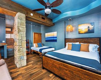 Nomads Hotel - San Clemente