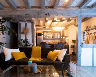 La Tour aux Grains chambres autonomes - Romorantin - Salon