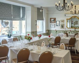 Swan Revived Hotel - Newport Pagnell - Restaurace