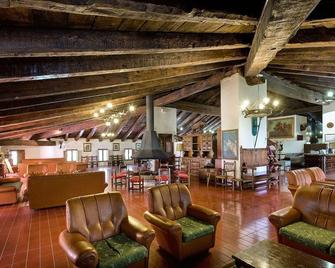 Hotel Hostal de la Trucha - Villarluengo - Sala de estar