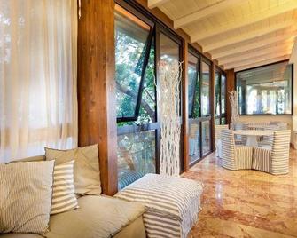 Hotel Beaurivage - Fano - Huiskamer