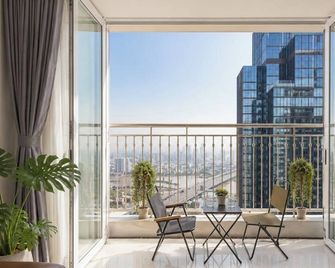 Urban Zen Saigon - Vinhomes Landmark 81 - Ho Chi Minh City - Balcony