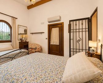 Casale La Canigiana Agriturismo - San Miniato - Camera da letto
