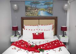 For secure and Affordable Accomodation in Port Elizabeth, Kingsworth Inn got you - Puerto Elizabeth - Habitación