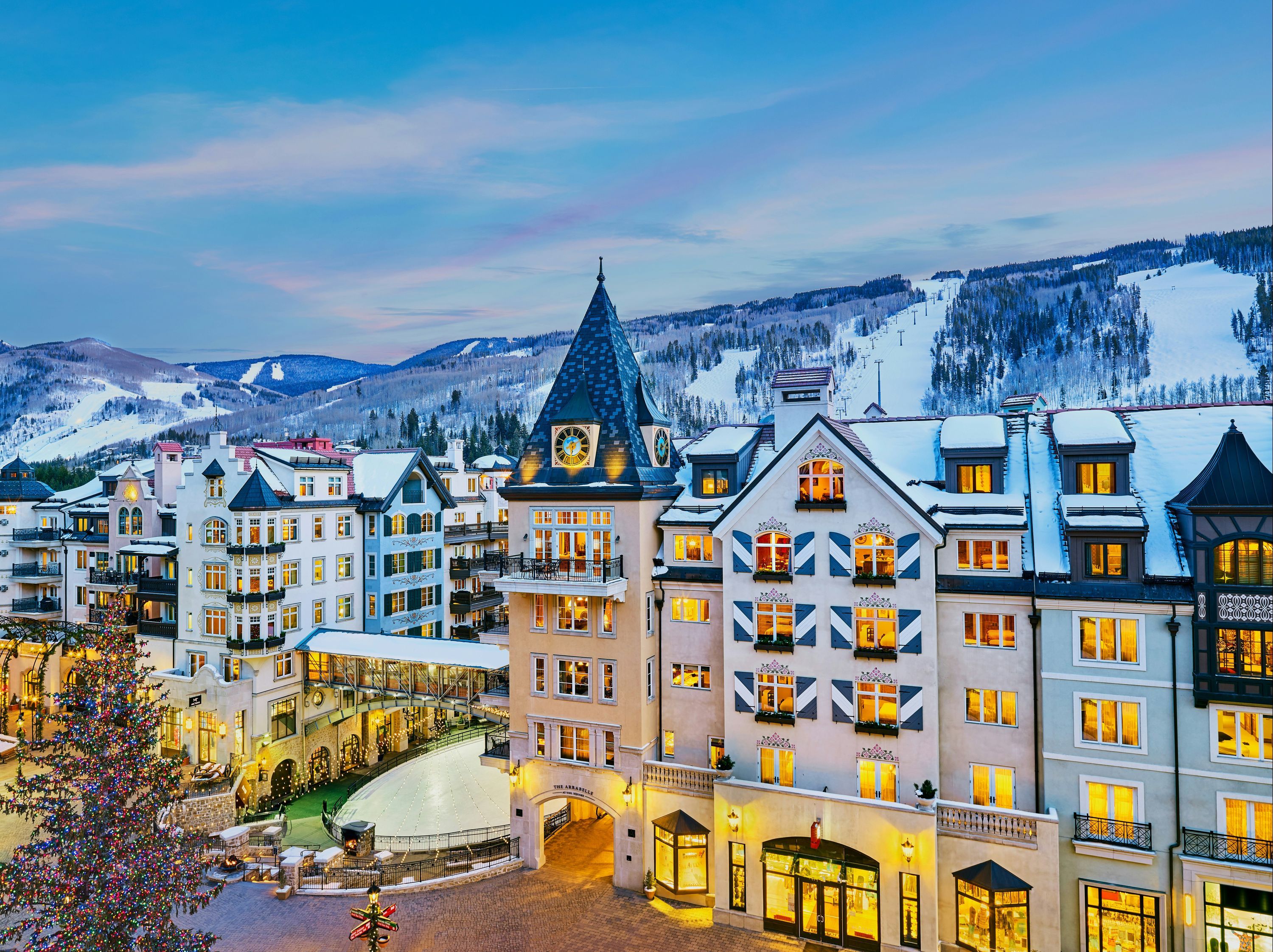 The Arrabelle at Vail Square, a RockResort, by Vail Resorts - וייל - בניין