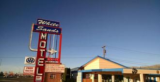White Sands Motel - Alamogordo - Rakennus