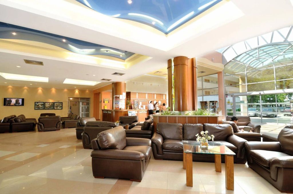 Hotel Kaliakra - אלבנה - לובי