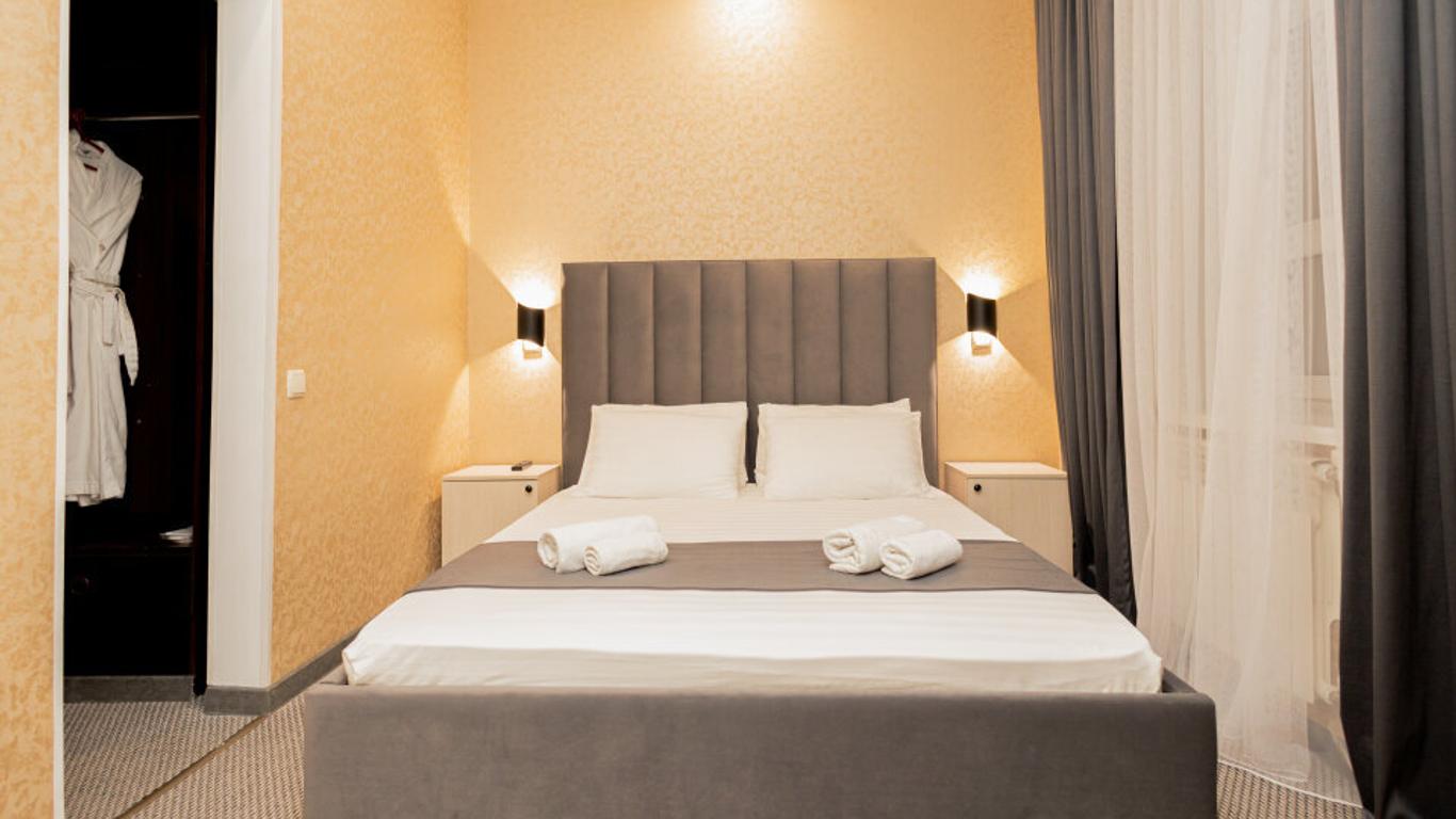 Rush Hotel