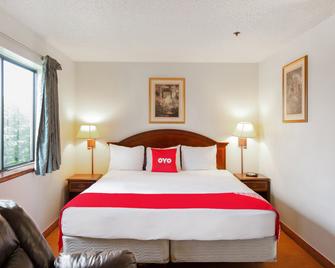 OYO Hotel Portage I-94 - Portage - Bedroom