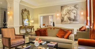 Starhotels Michelangelo Rome - Rome - Living room