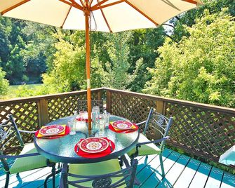 Roskamp - Guerneville - Balcony