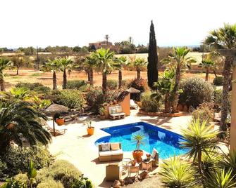Finca Alqueria Fosca - Campos - Zwembad