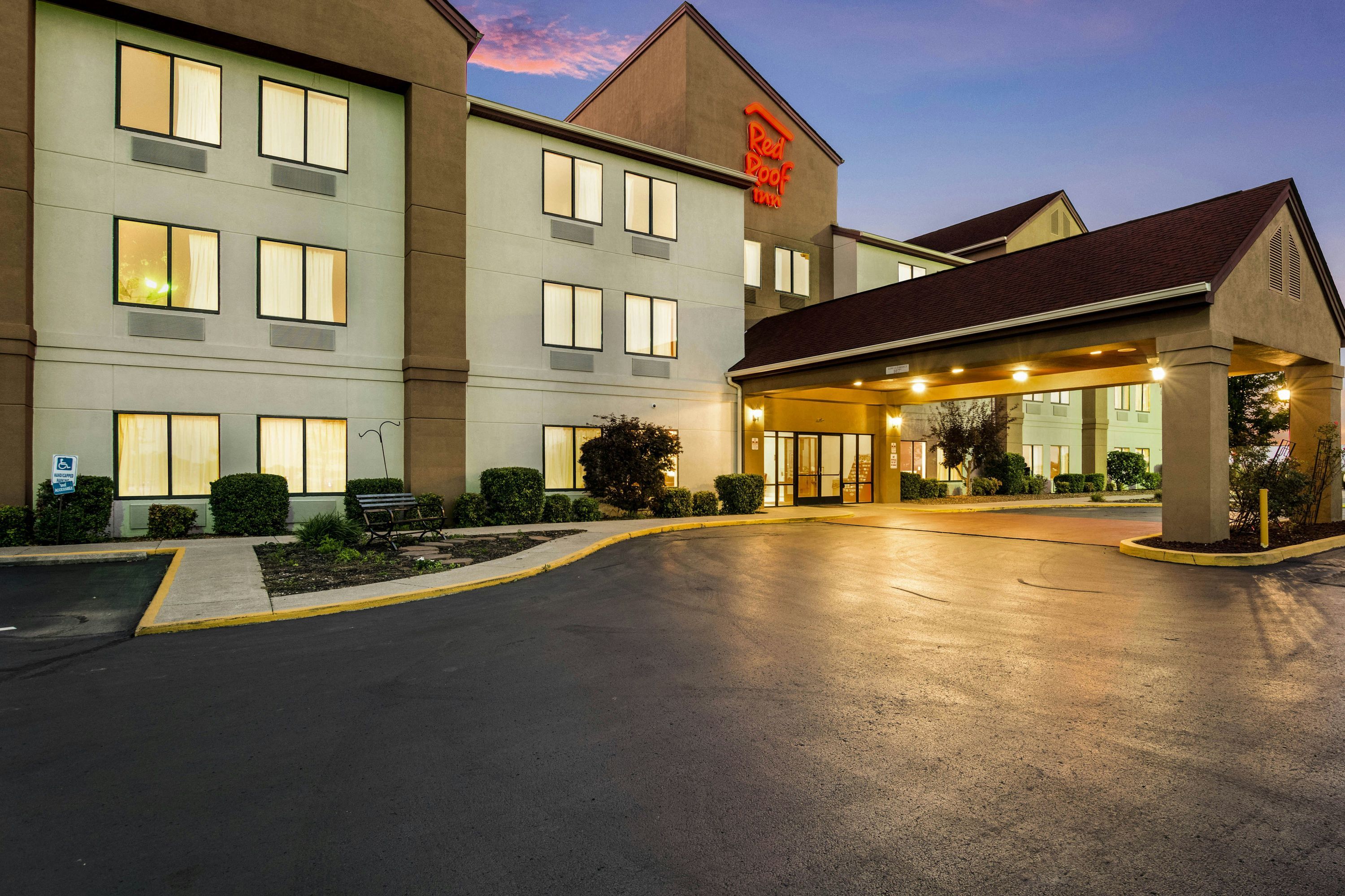 Red Roof Inn Richmond, KY - Richmond - Rakennus