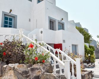 Anamar Patmos - Skala - Building