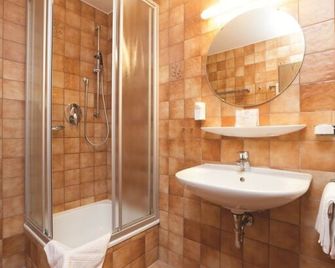 Seehotel Wassermann - Seeon-Seebruck