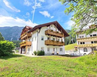 Appartement Egghof - Berwang - Gebouw