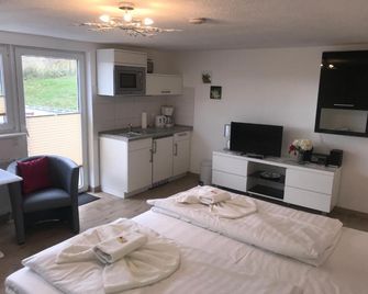 Gästehaus Schulz - הרינגסדורף - חדר שינה