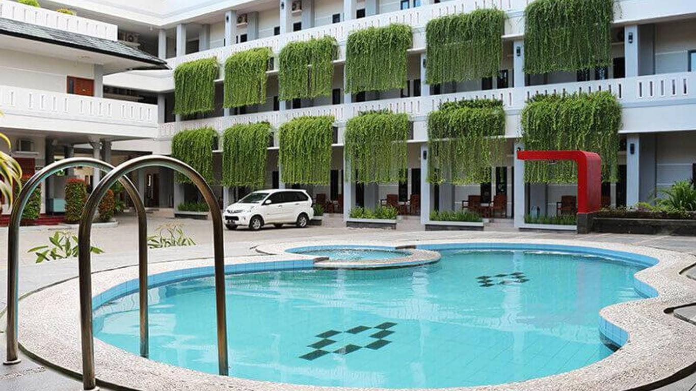 Grand Mutiara Hotel