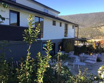 Art House - Huonville - Gebäude