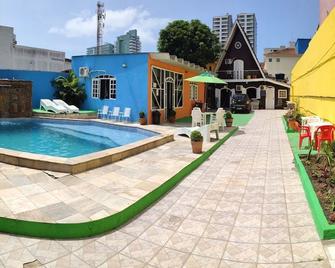 Pousada Alojaki Hostel - Praia Grande - Pool