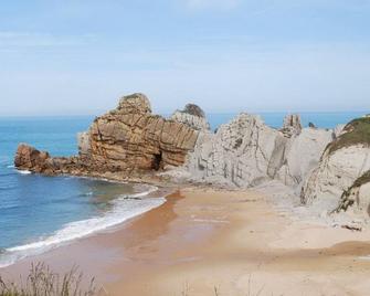 Apartamentos Playa de Portio - Liencres - Platja