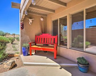Traditional-Style Adobe Casita - Walk to Dtwn - Santa Fe - Balcony