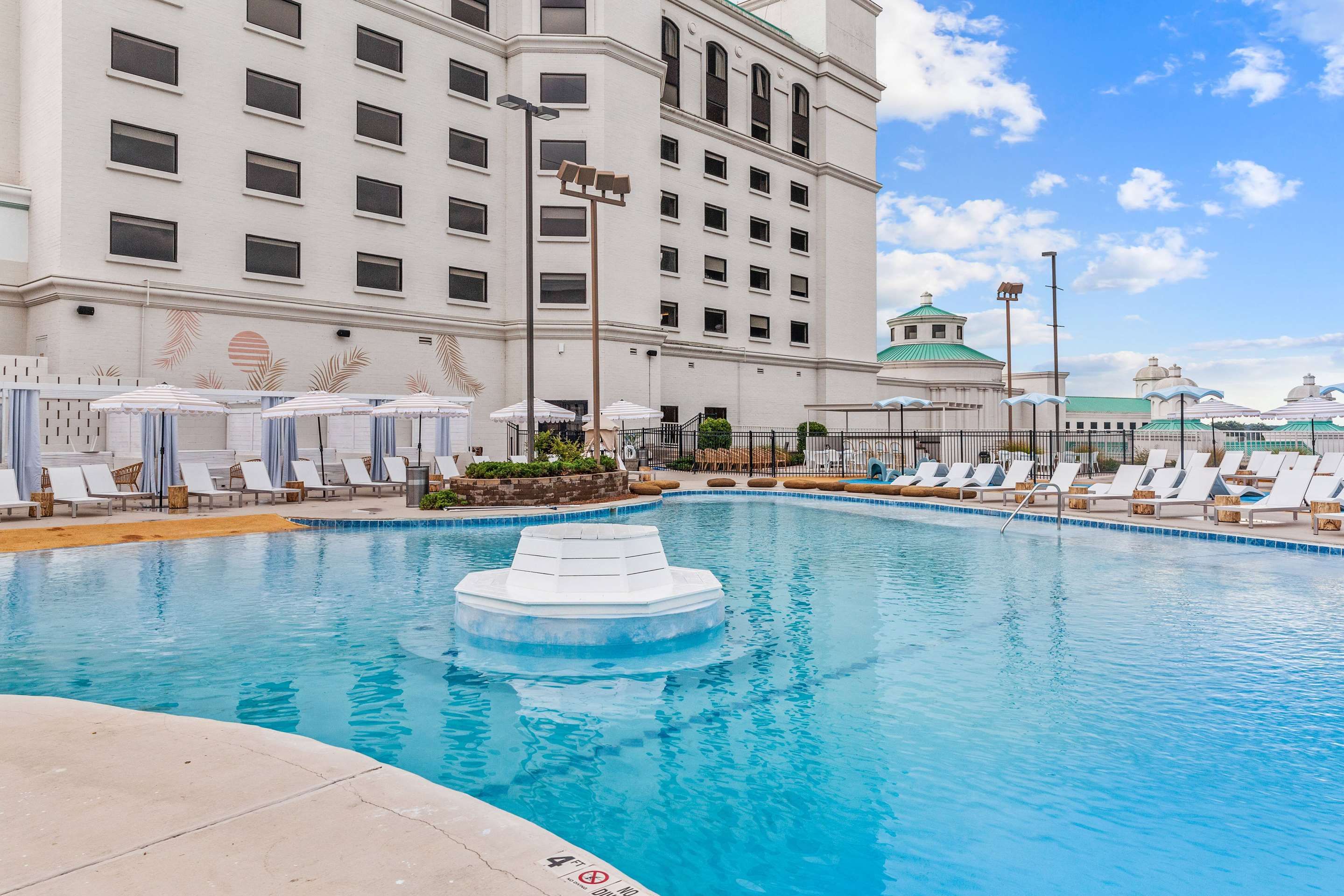 Pool view of Mulberry, a Wyndham Hotel