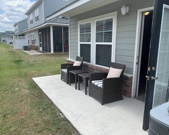 2 bedroom madison retreat - Madison - Patio