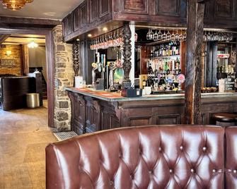 The Black Lion Hotel - Cardigan - Bar