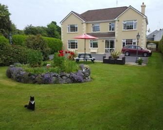 Riverwalk House B&B - Oughterard - Bâtiment