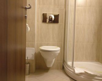 Manor Ski Hotel - Predeal - Bad