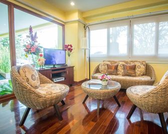 TL Residence - Chiang Mai - Living room