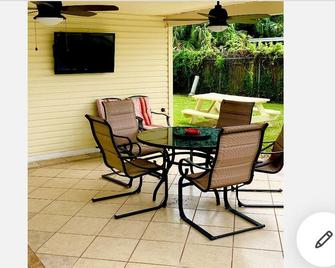 Nola royal charm house - New Orleans - Hàng hiên