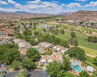 Villas at Southgate - Saint George