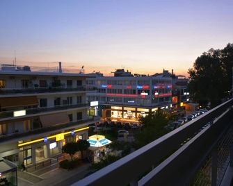 Modern & Classy Central Apartment - Athens - Balcony