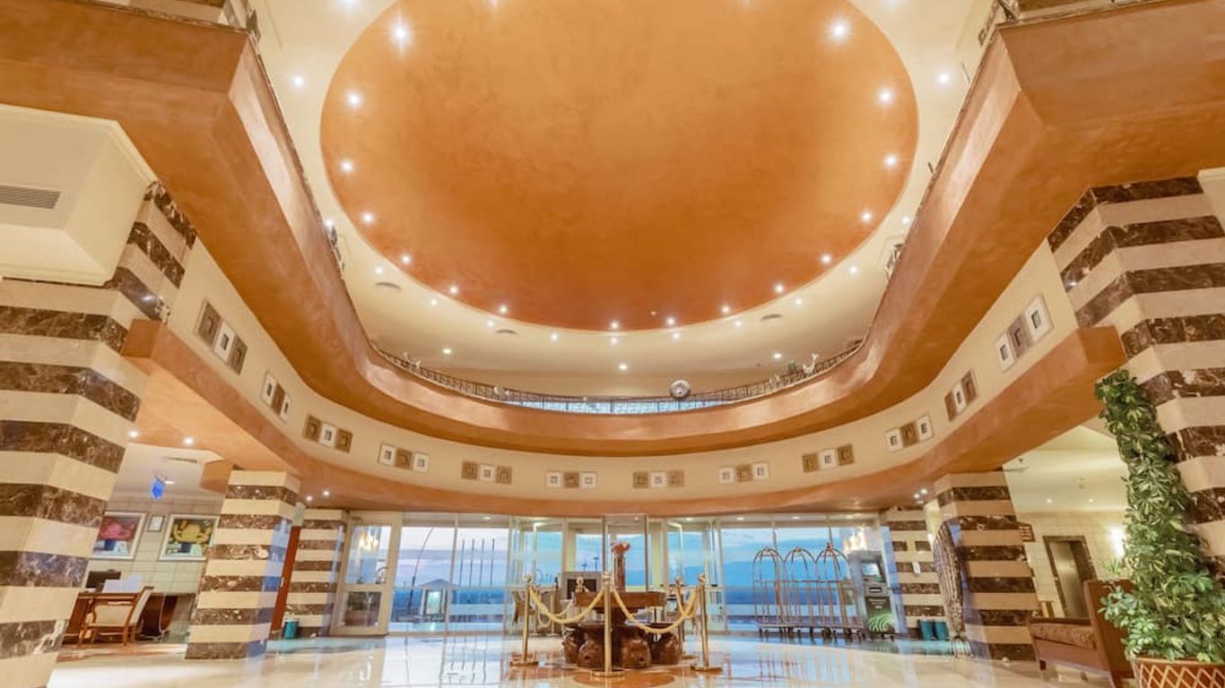 Coral Sea Beach & Aqua Park