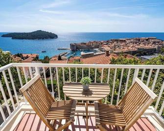 Chill Out - Old Town & Seaview Apartments - Dubrovnik - Balcony