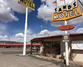 Sands Motel - Grants - Gebäude