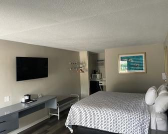 Economy Inn - St. Augustine - Bedroom