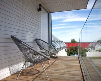 Käsmu Holiday House - Käsmu - Balcón