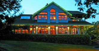 Spinnakers Brewpub & Guesthouses - Victoria - Bina
