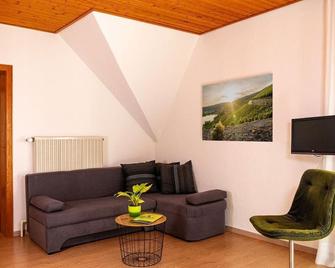 Apartment - Hotel Garni Gerlach - Urzig - Sala de estar