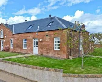 Kennels Cottage - Melrose - Building