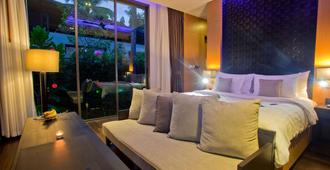 Ramada Resort by Wyndham Khao Lak - Phangnga - Bedroom