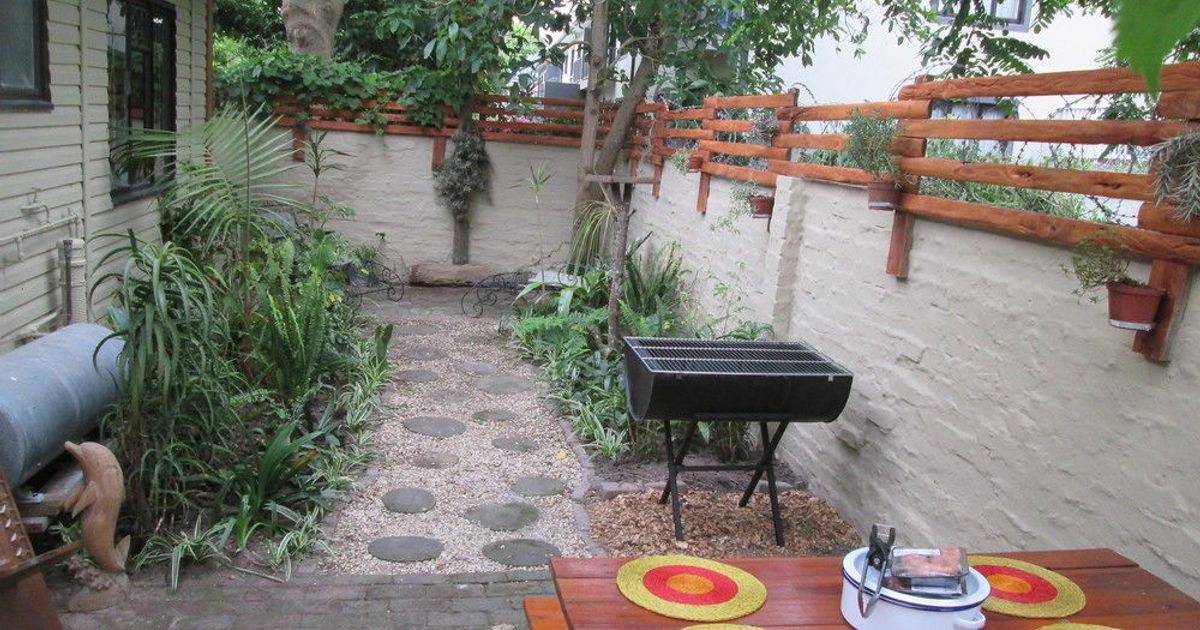 Inyathi Guest Lodge & Self Catering Chalets from . Knysna Hotel Deals ...