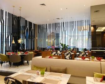 The Premiere Hotel Pekanbaru - Pekanbaru - Restaurante