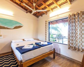 Sunset Cafe Beach Stay - Gokarna - Bedroom