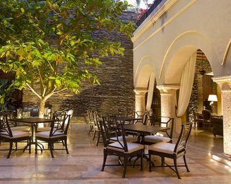 Bastión Luxury Hotel - קרטחנה דה אינדיאס - מסעדה