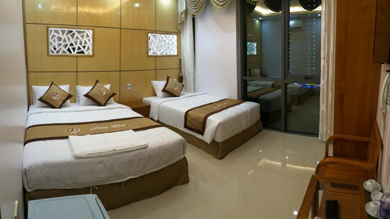 Jeanne Hotel