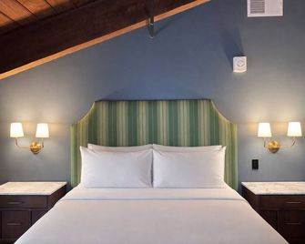 The Laurel Hotel - Danville